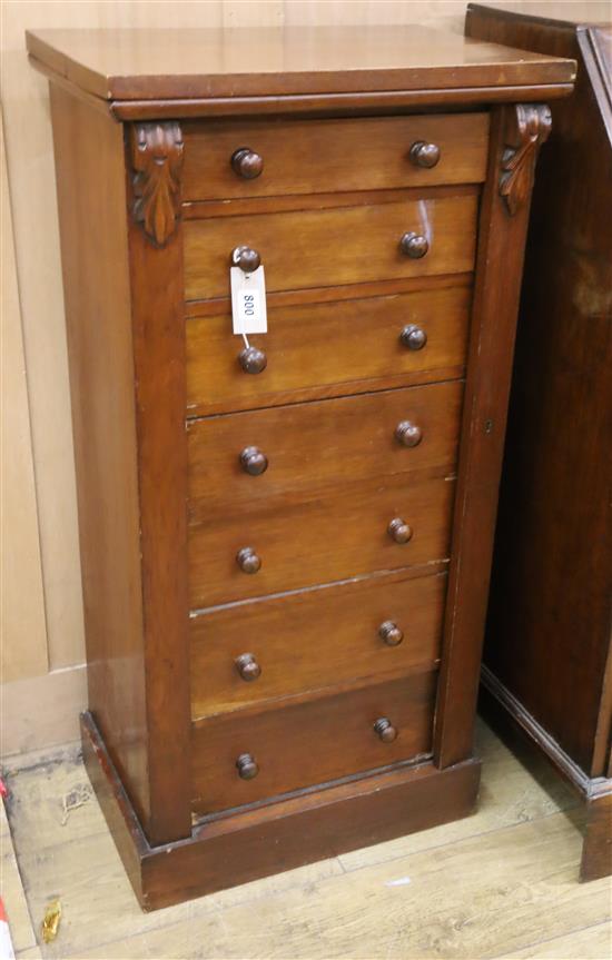 A Victorian mahogany Wellington chest H.105cm